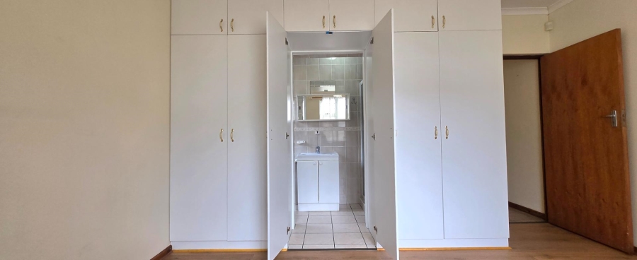 3 Bedroom Property for Sale in Franskraal Western Cape